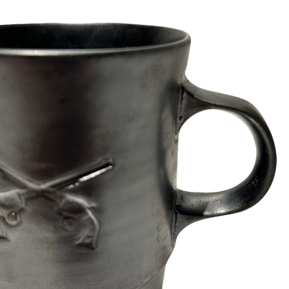 将图片加载到图库查看器,SHIRO HAMANAKA CROSSGUN MUG *DEBOSS / HORSE LEATHER