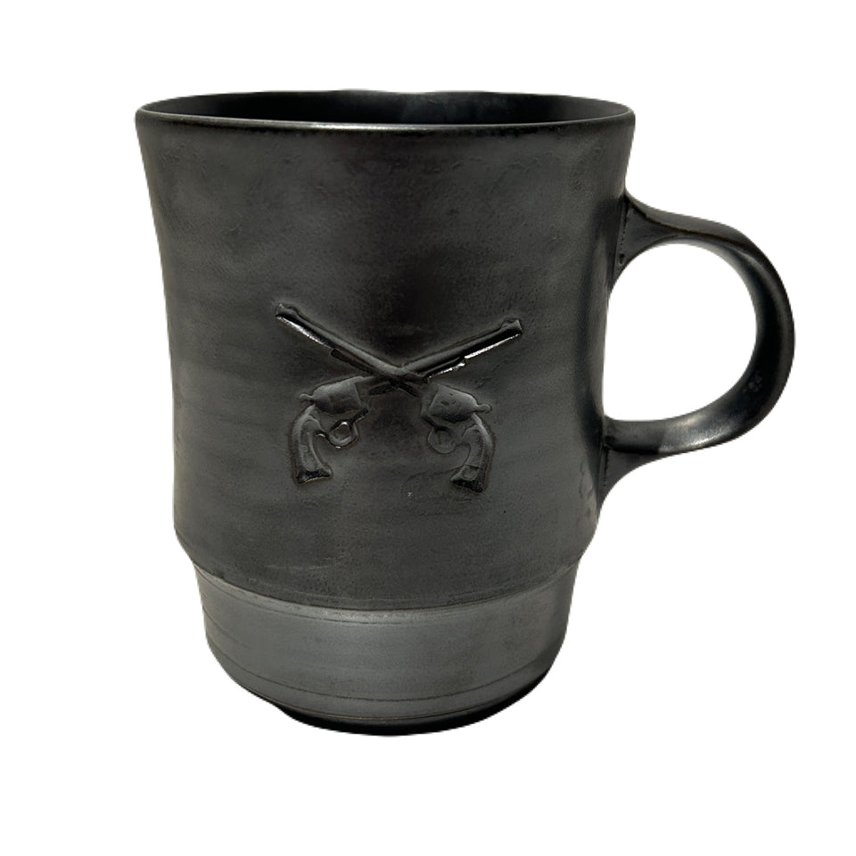 将图片加载到图库查看器,SHIRO HAMANAKA CROSSGUN MUG *DEBOSS / HORSE LEATHER