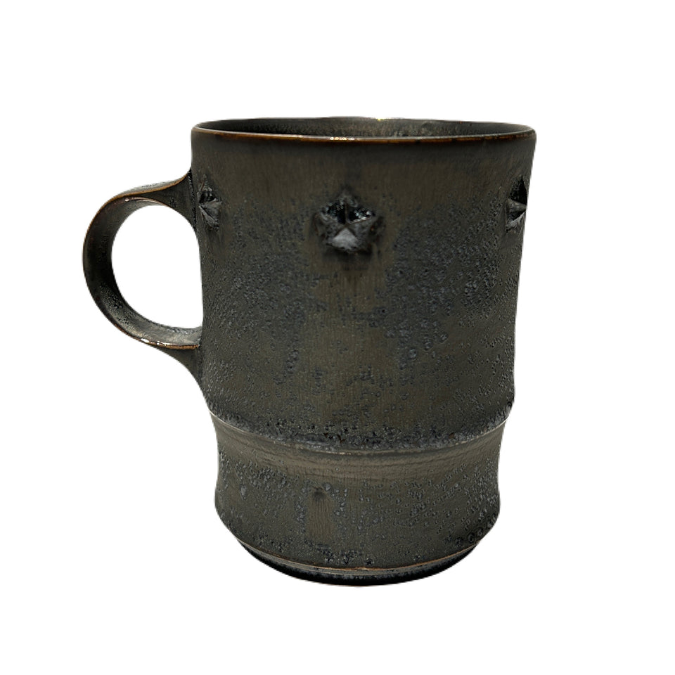 Load image into Gallery viewer, SHIRO HAMANAKA CROSSGUN MUG  6 STARS *EMBOSS  / ASH BLACK