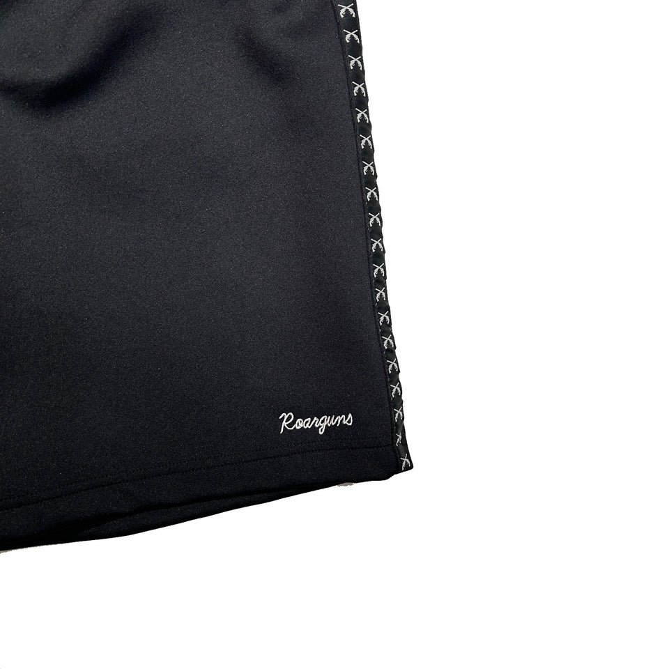 Load image into Gallery viewer, CROSSGUN SIDELINE SHORTS / BLACK