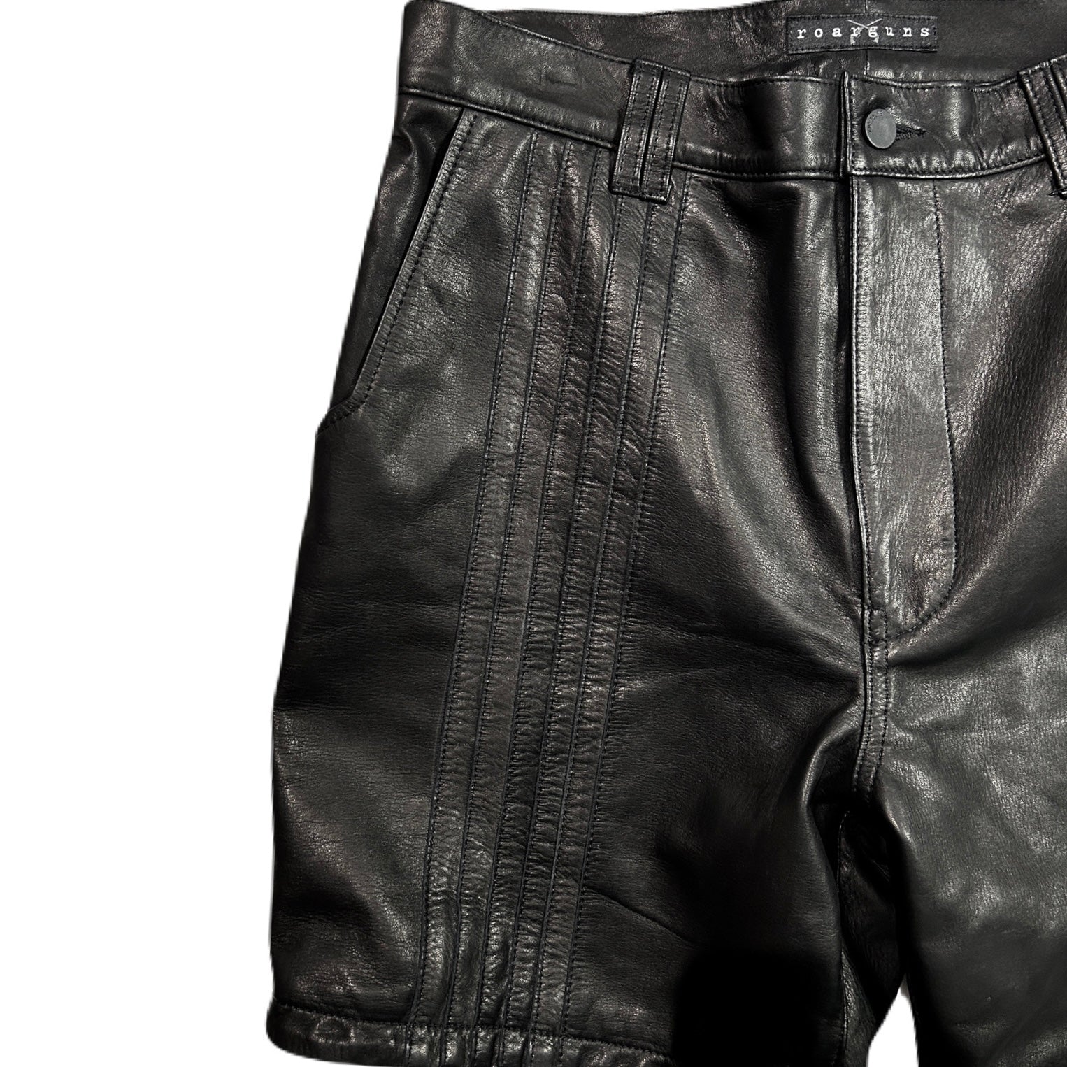 将图片加载到图库查看器,COW LEATHER SHORTS CROSSGUN WAPPEN / BLACK