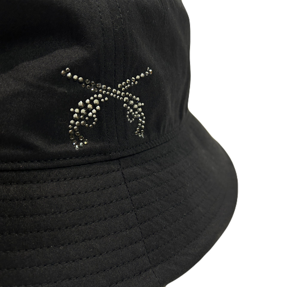 Load image into Gallery viewer, CROSSGUN CRYSTAL HAT / BLACK DIAMOND