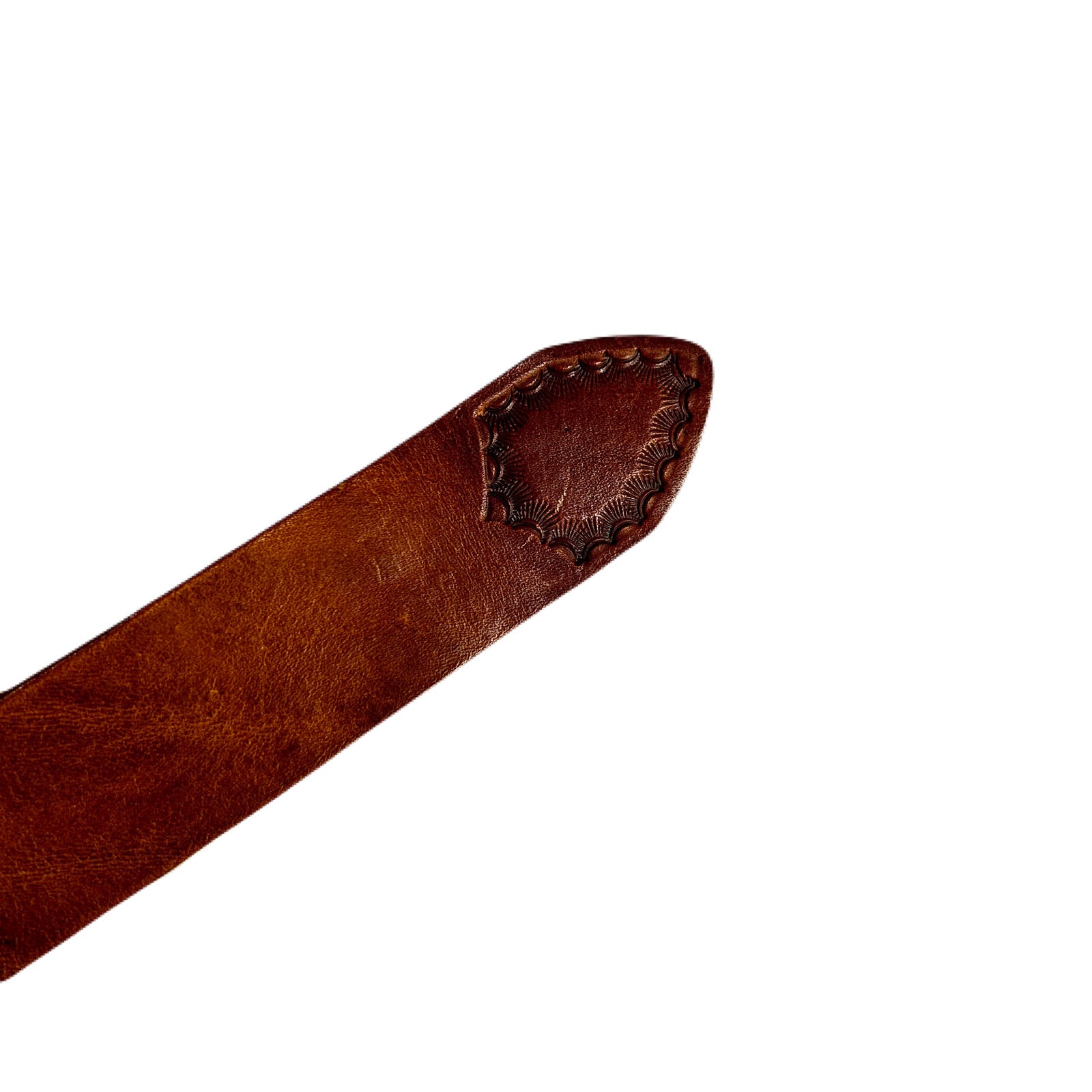 Load image into Gallery viewer, CONCHO LEATHER BELT / BROWN