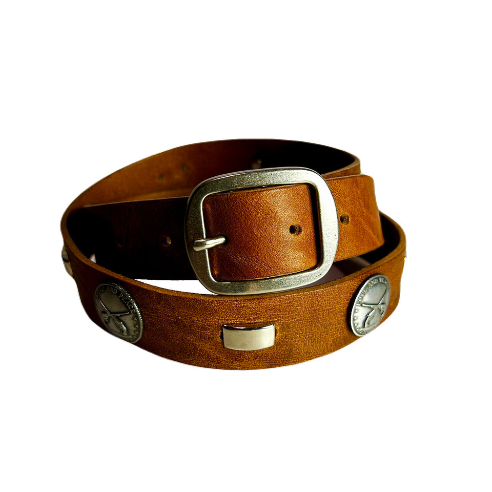 Load image into Gallery viewer, CONCHO LEATHER BELT / BROWN