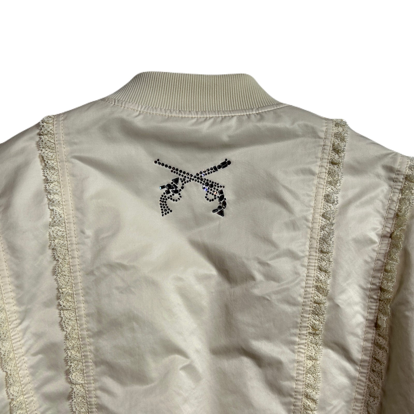 将图片加载到图库查看器,WOMEN RECYCLE POLYESTER MA-1 / WHITE