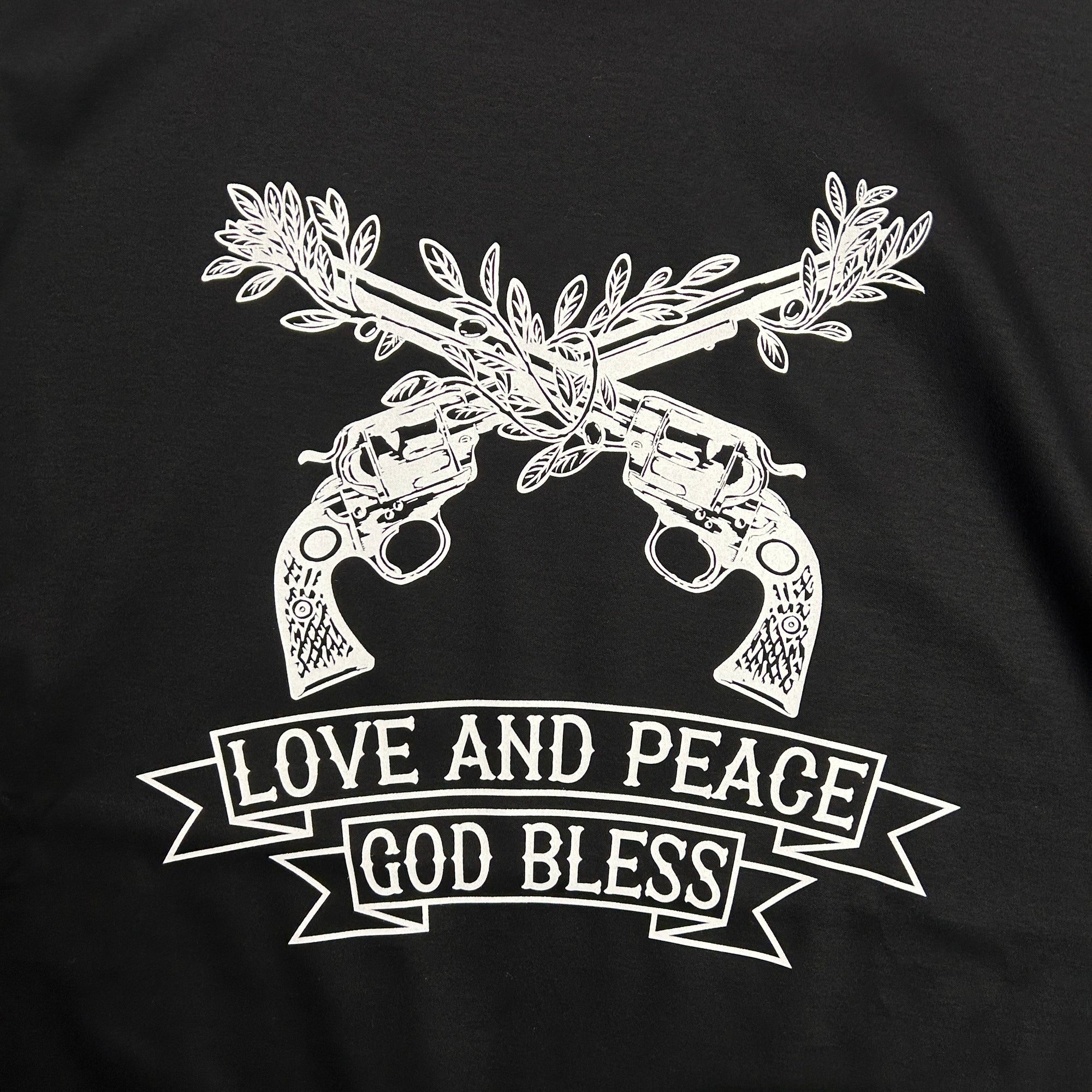 将图片加载到图库查看器,OLIVE TREE CROSSGUN T-SHIRT / BLACK