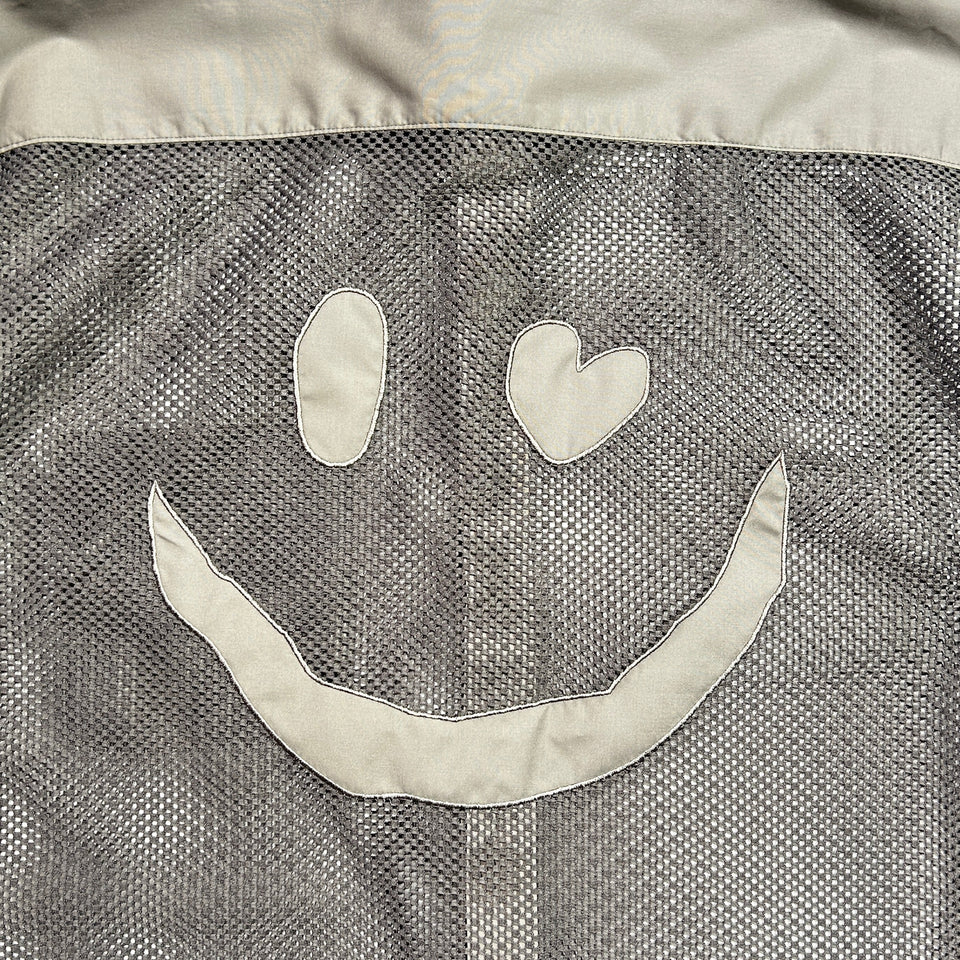 将图片加载到图库查看器,MESH SHIRT SMILE CRYSTAL / GRAY