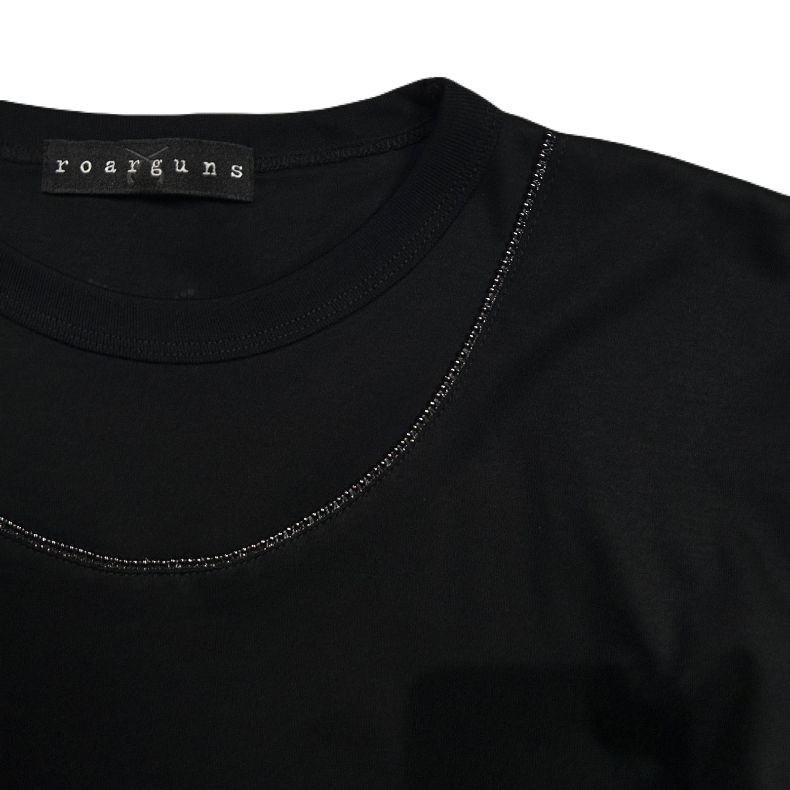 Load image into Gallery viewer, WOMENS BALL CHAIN T-SHIRT / BLACK