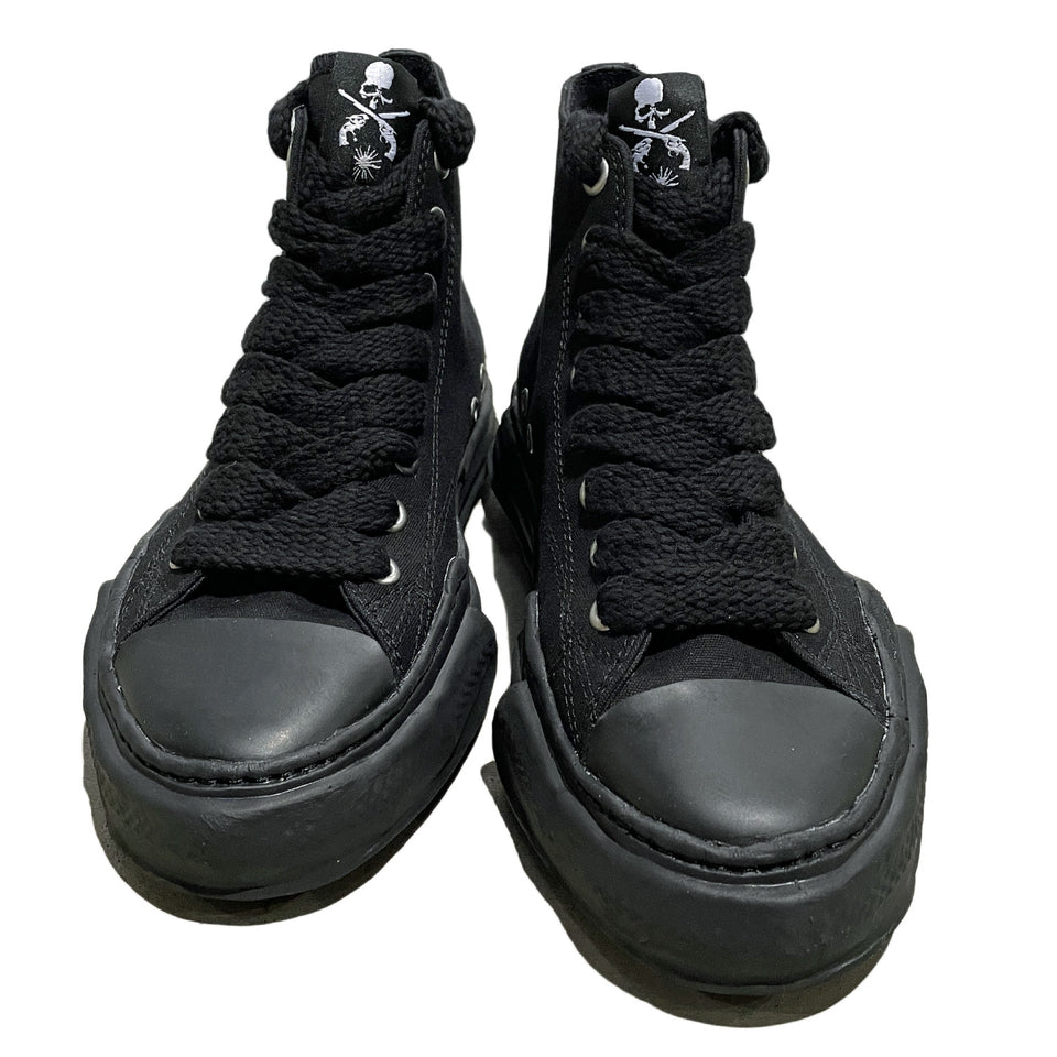 将图片加载到图库查看器,MASTERMIND WORLD x MAISON MIHARA YASUHIRO x roarguns SNEAKER / ALL BLACK LIMITED EDITION