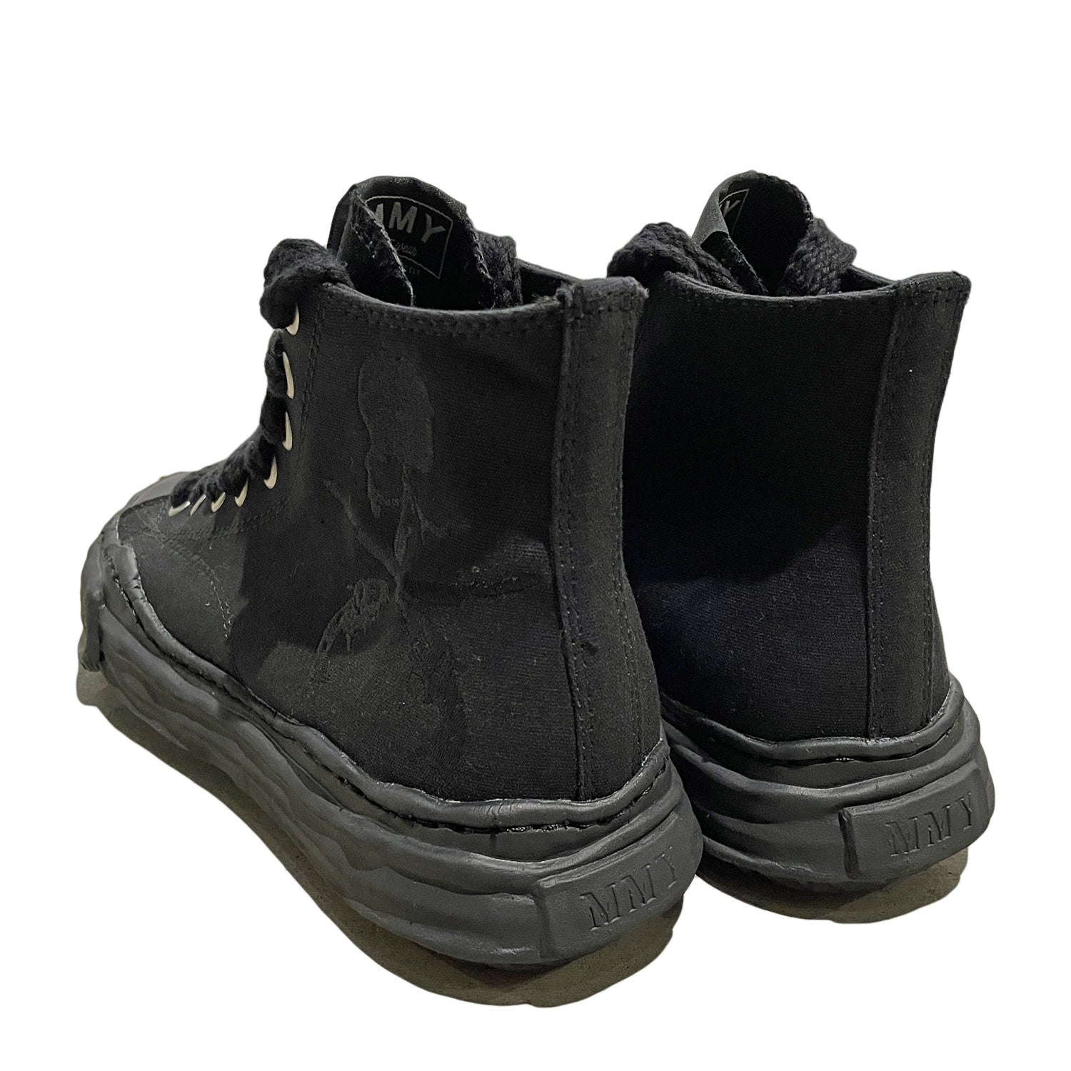 将图片加载到图库查看器,MASTERMIND WORLD x MAISON MIHARA YASUHIRO x roarguns SNEAKER / ALL BLACK LIMITED EDITION