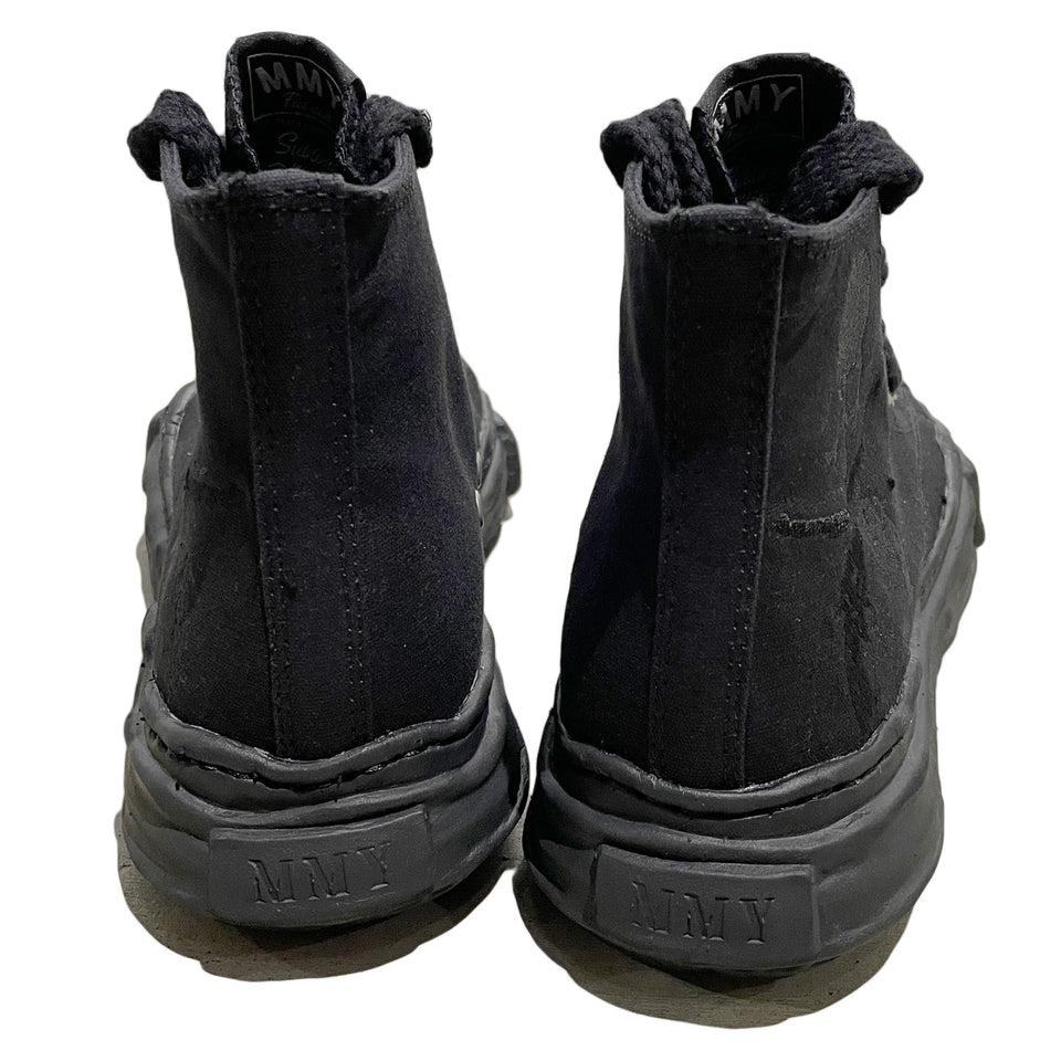 将图片加载到图库查看器,MASTERMIND WORLD x MAISON MIHARA YASUHIRO x roarguns SNEAKER / ALL BLACK LIMITED EDITION