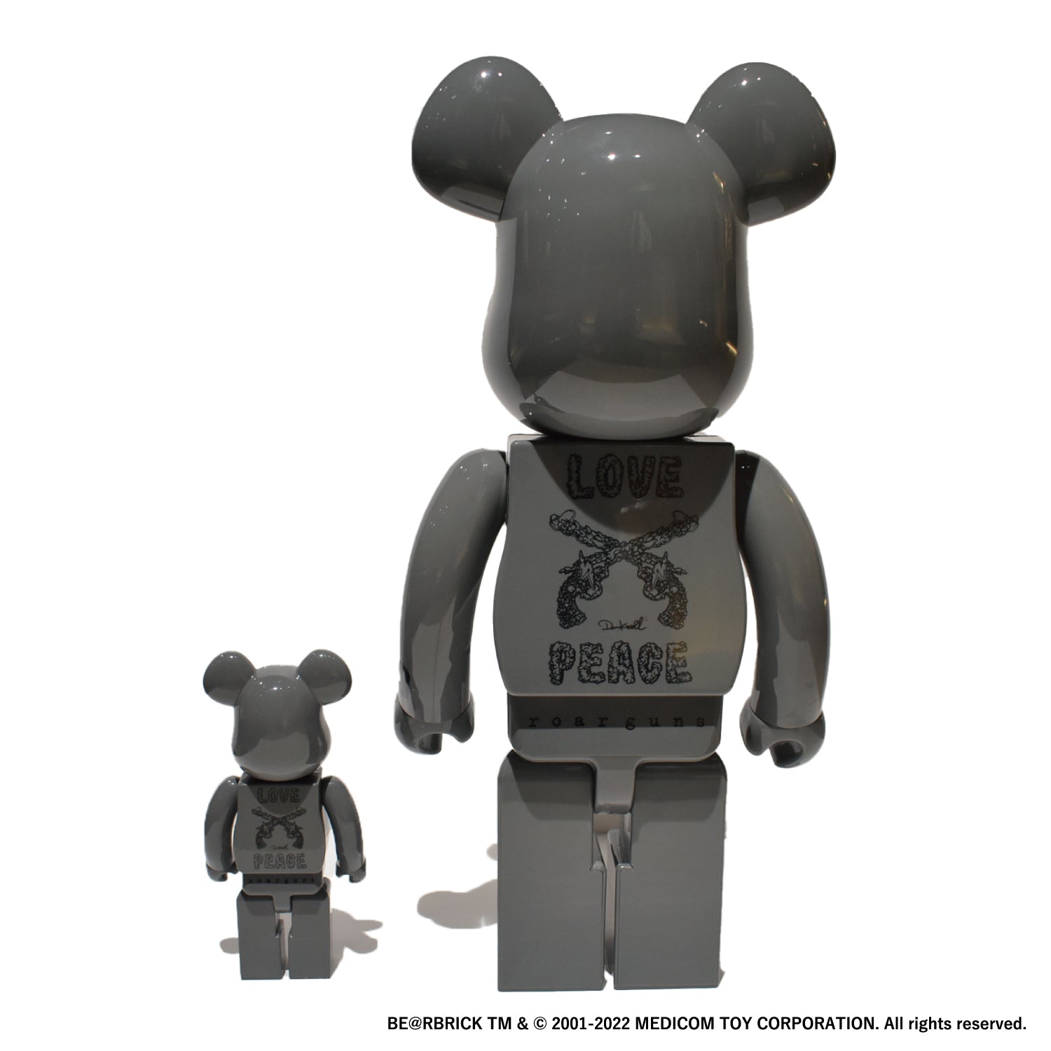 画像をギャラリービューアに読み込む, roarguns 20th Anniversary Model BE@RBRICK 100% & 400% SET