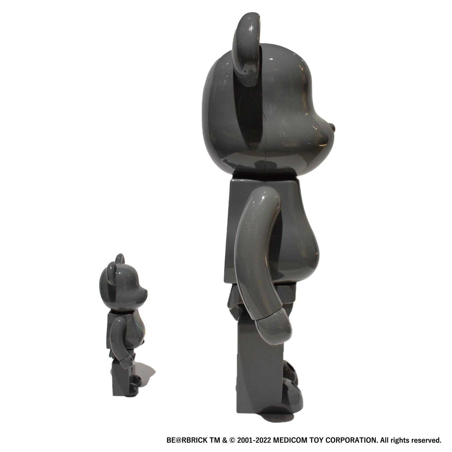 画像をギャラリービューアに読み込む, roarguns 20th Anniversary Model BE@RBRICK 100% & 400% SET