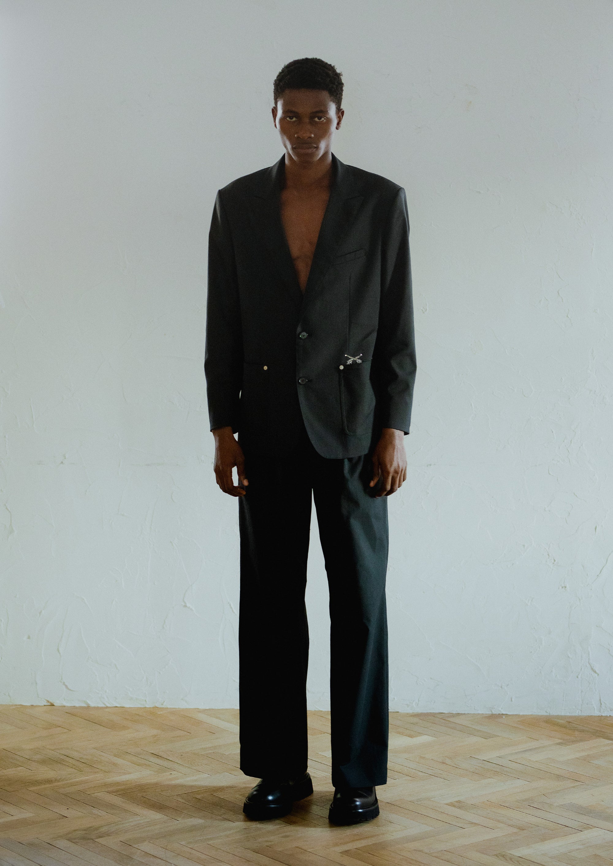 Load image into Gallery viewer, PEACH SKIN WIDE PANTS / BLACK