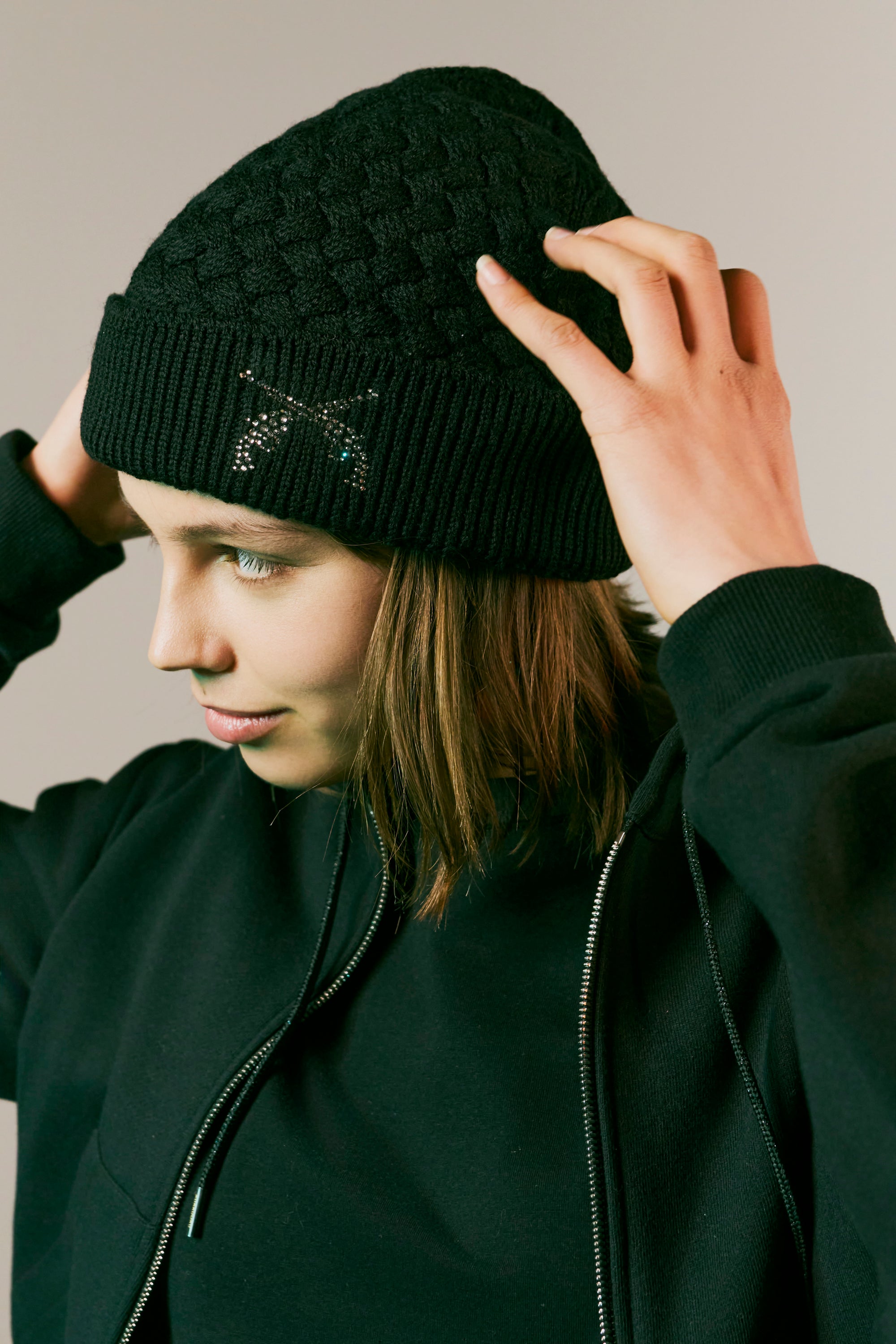 将图片加载到图库查看器，FAR BASKET KNIT CAP CROSSGUN CRYSTAL / BLACK