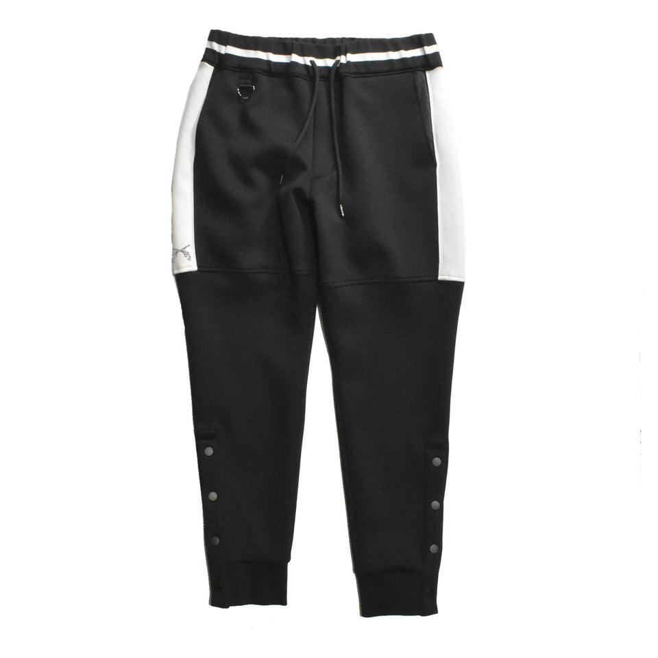 Load image into Gallery viewer, SIDE BOTTON JERSEY PANTS / BLACK