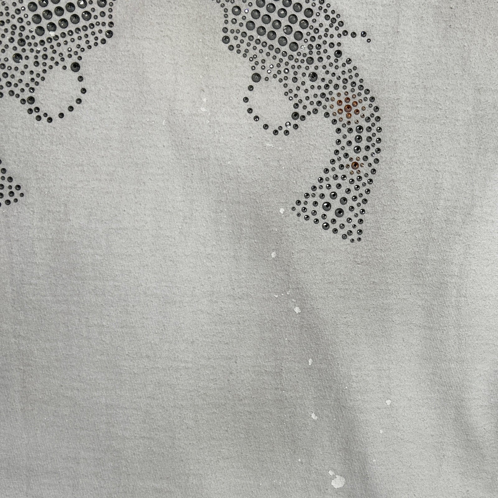 Load image into Gallery viewer, CROSSGUN CRYSTAL T-SHIRT / WHITE
