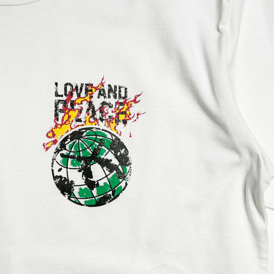 Load image into Gallery viewer, LOVE AND EARTH PRINT T / WHITE