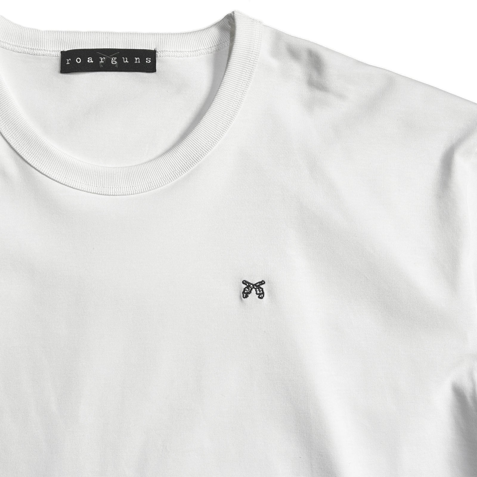 Load image into Gallery viewer, MINI CROSSGUN EMBROIDERY T / WHITE