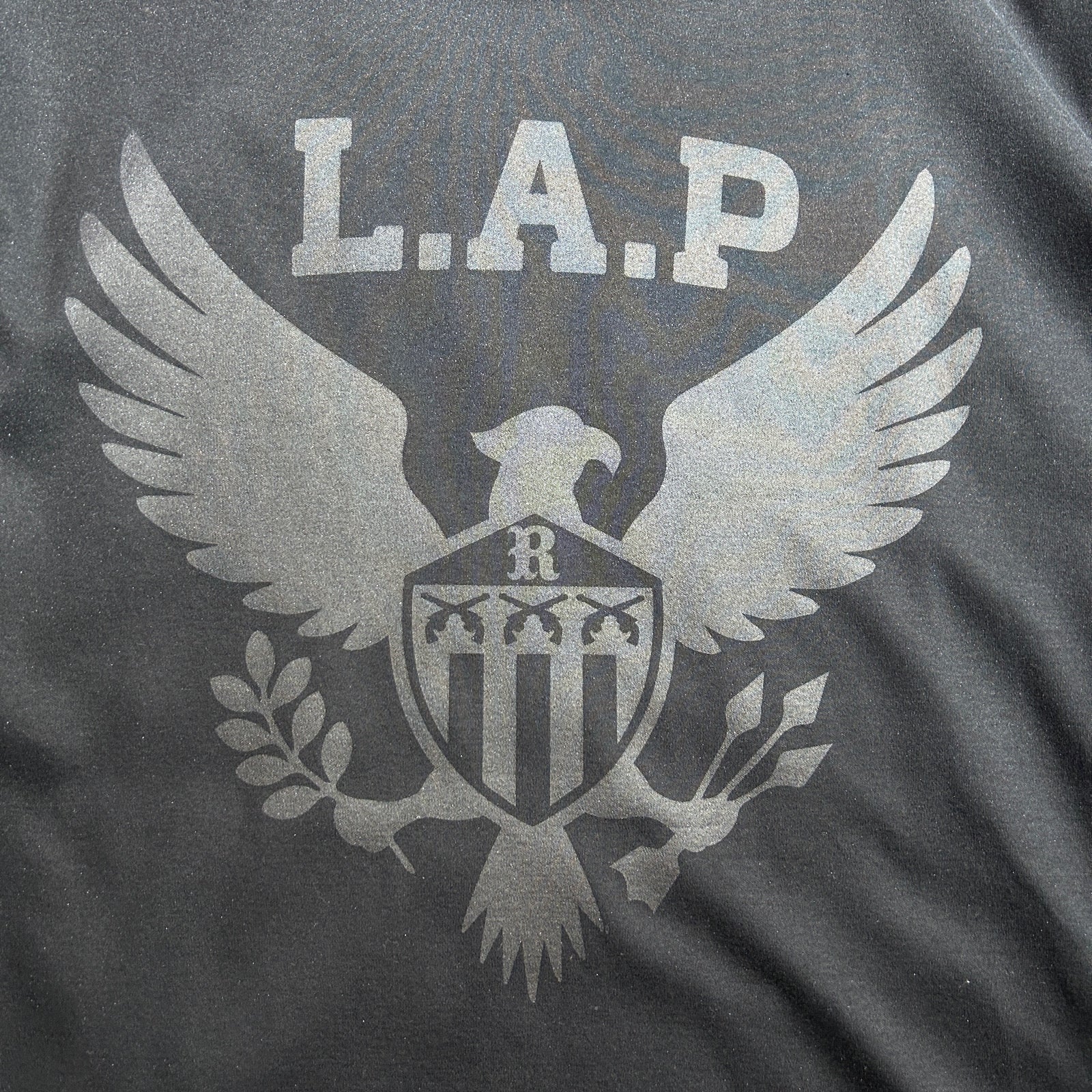 Load image into Gallery viewer, EAGLE EMBLEM T / BLACK