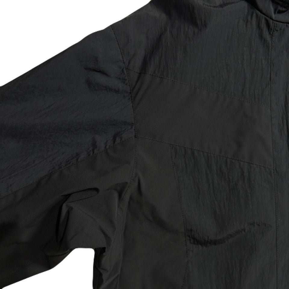 Load image into Gallery viewer, METALLIC NYLON JACKET / BLACK