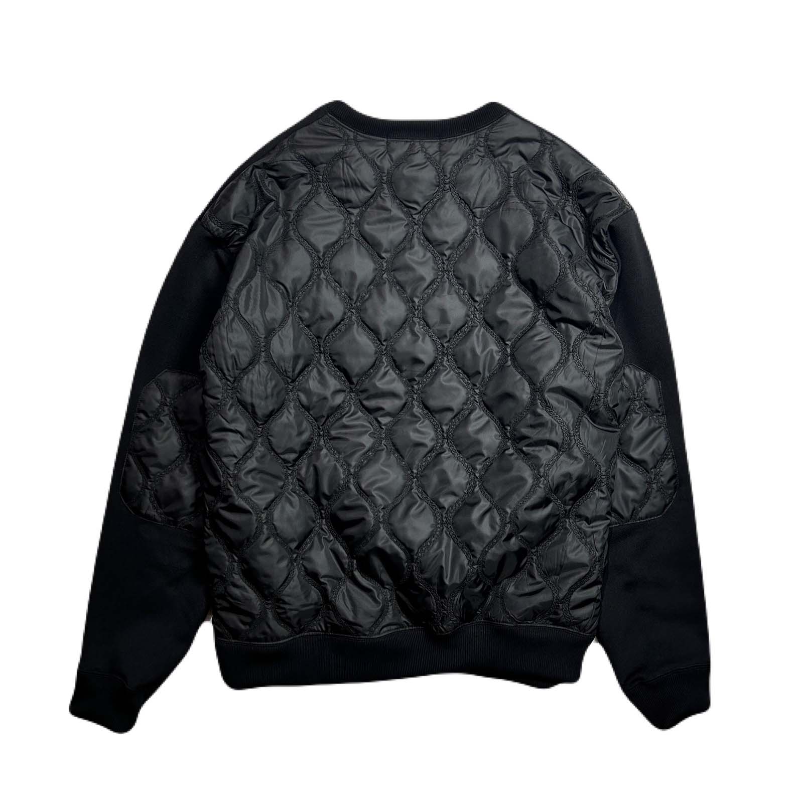 Load image into Gallery viewer, CHAIN QUILT SWEATSHIRT / BLACK