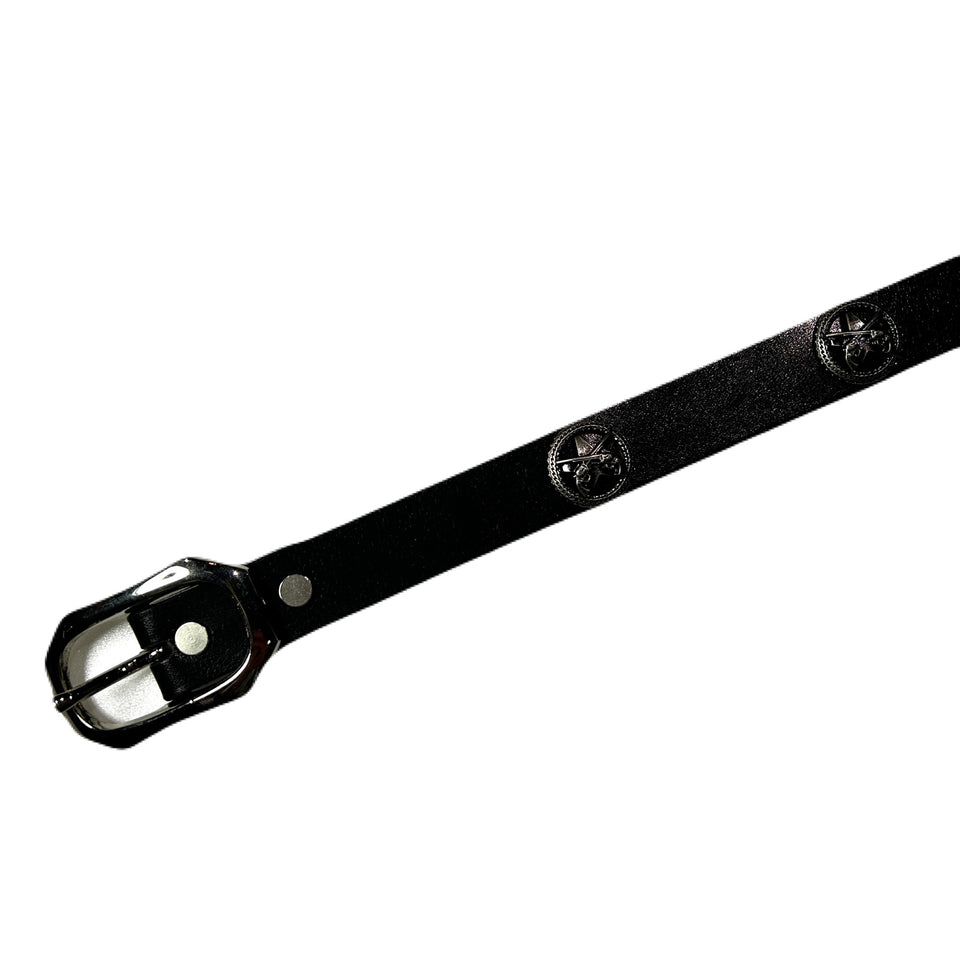 将图片加载到图库查看器，LONG CONCHO LEATHER BELT / BLACK