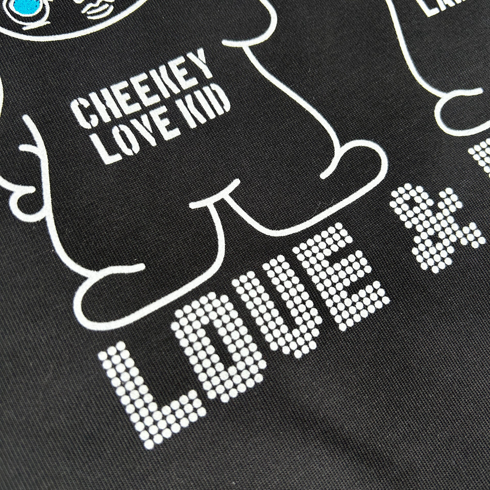 画像をギャラリービューアに読み込む, CHEEKEY PRINT L/S T-SHIRT / BLACK