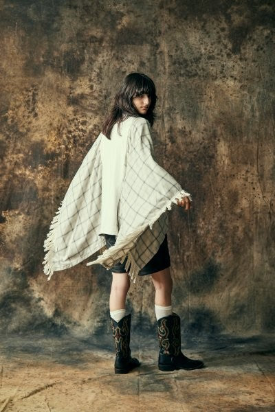 Load image into Gallery viewer, OMBRE CHECK PONCHO CRYSTAL / O.WHITE