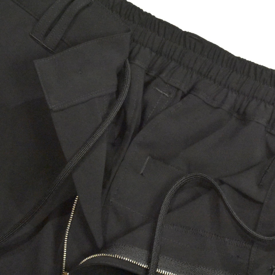 Load image into Gallery viewer, SORIBIA TWILL SHORTS CRYSTAL / BLACK