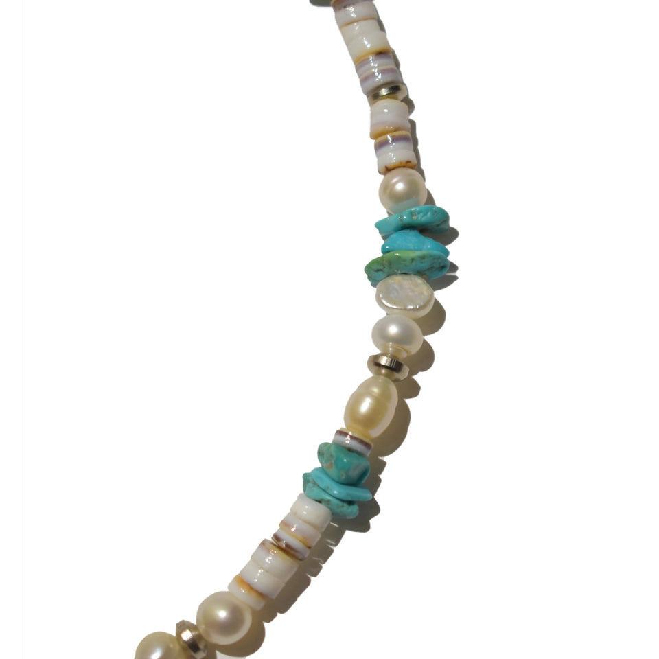 Load image into Gallery viewer, PEARL TURQUOISE WHITE SHELL NECKLACE