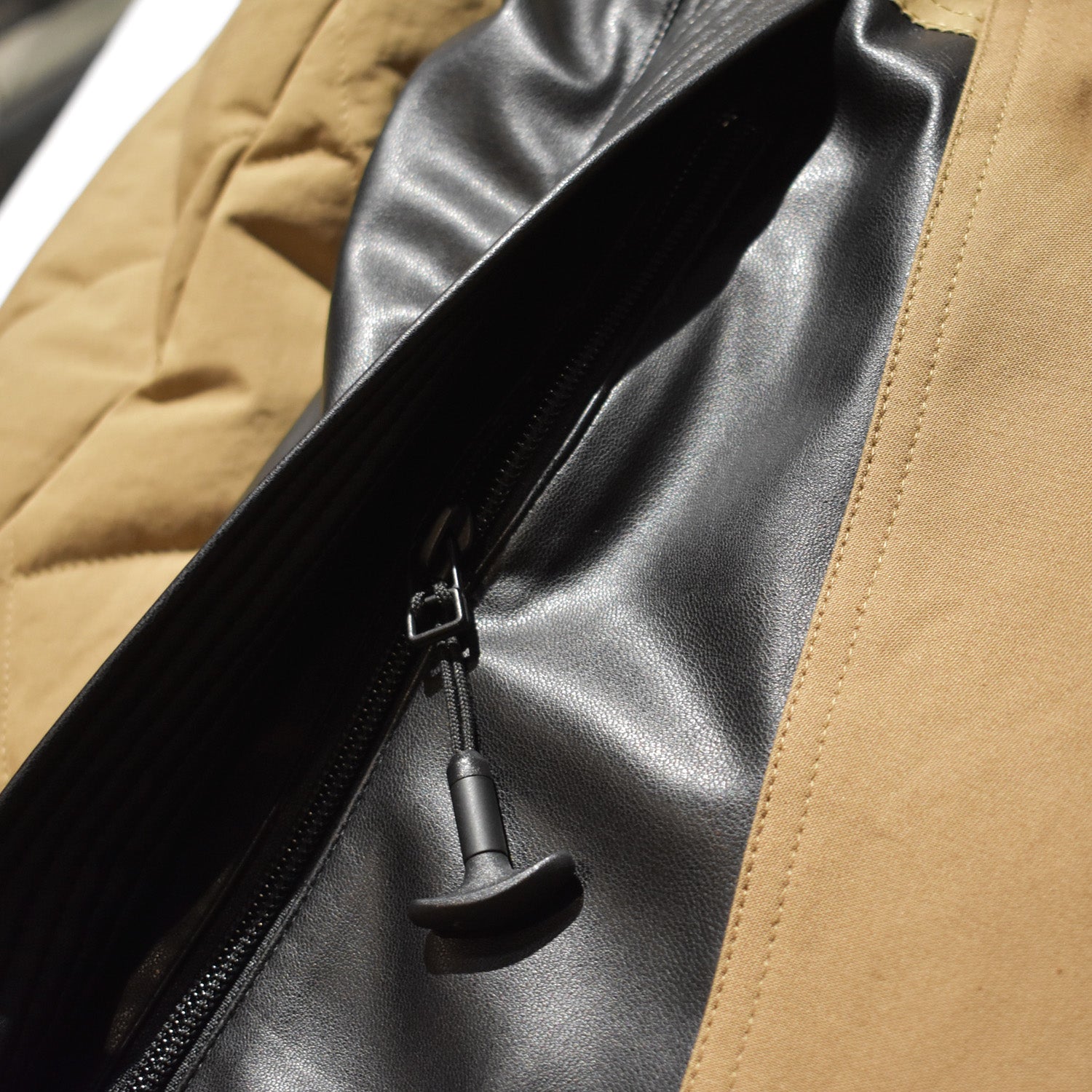 画像をギャラリービューアに読み込む, BACK SATIN DOWN CROSSGUN Made by ZANTER